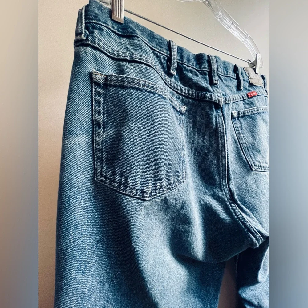 Wrangler Medium Wash Denim 100% Cotton Pants Size 40 X 29